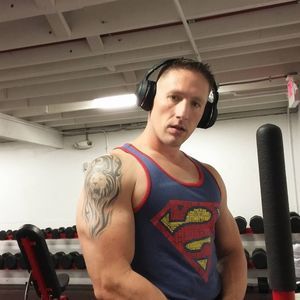 Meet your Posher, Adam